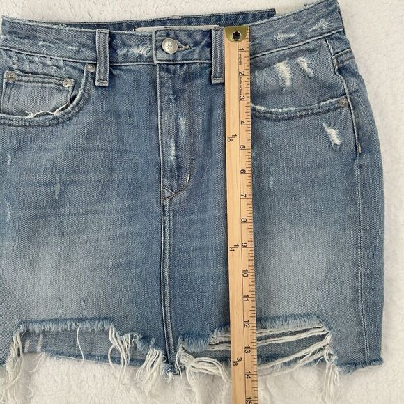 Lovers+friends Denim Skirt Women Size 27 Distressed Wash Jean Mini Fray Hem - Picture 4 of 10